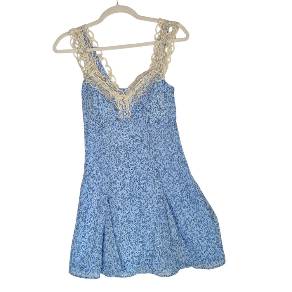 NWT Abercrombie & Fitch Bra-Free Lace-Trim Button-Through Mini Dress XS